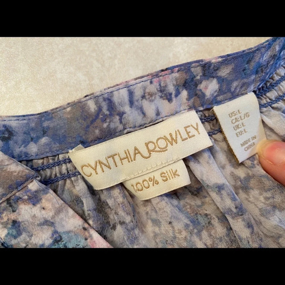 Cynthia Rowley 100% Silk Top - Picture 6 of 7